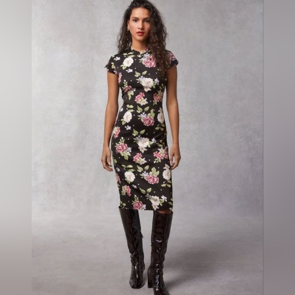 Iris Floral Knit Midi Dress Size M - Picture 1 of 12